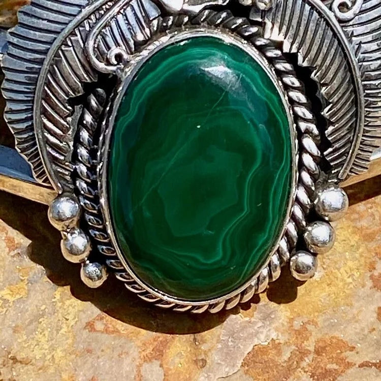 Dobbelt grønt malakitt signert Navajo sterling sølv armbånd